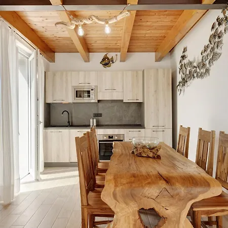 Lice - Vigneto Apartment